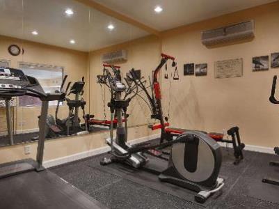 Best Western Plus Manvel Buitenkant foto